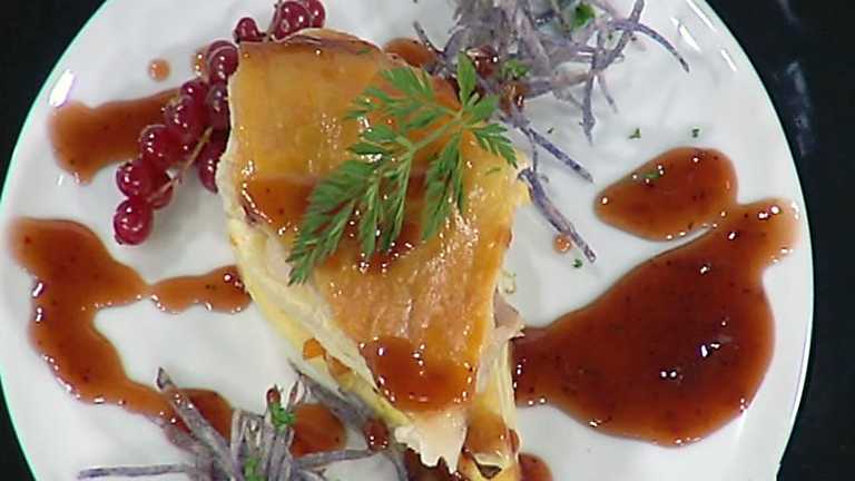 Cocina con Sergio - Delicias crujientes de cochinillo con patatas violetas