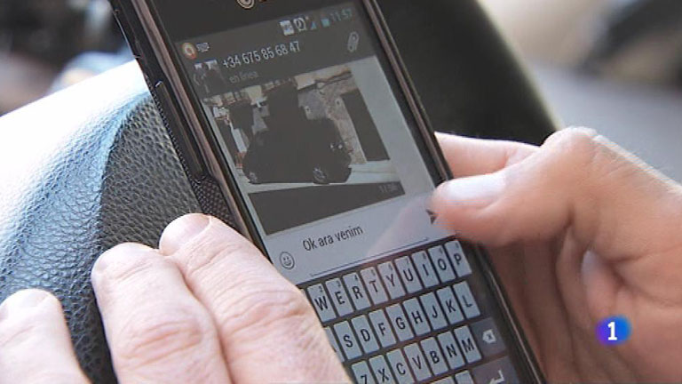 Los habitantes de Santpedor utilizan el whatsapp para hacer denuncias a la polic&iacute;a