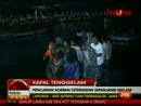 Ir al Video&nbsp;Desaparecen unos 200 inmigrantes en Indonesia al naufragar el barco en el que viajaban