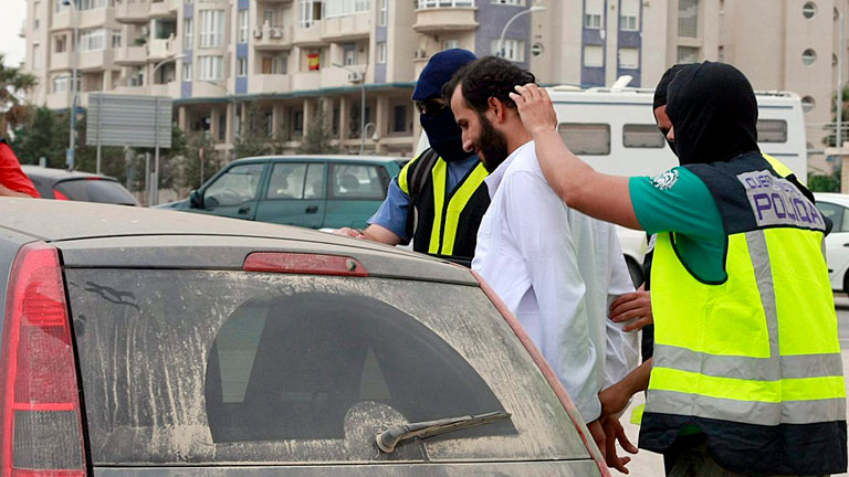Detenidos dos supuestos miembros de una c&eacute;lula radical islamistas