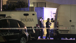 Ver v&iacute;deo  'Detenidos tres terroristas de Al Qaeda que planeaban atentar en Espa&ntilde;a y Europa'