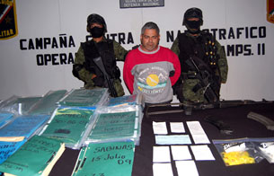 Ver v&iacute;deo  'Detienen en M&eacute;xico a un jefe de 'Los Zetas', brazo armado del c&aacute;rtel del Golfo'