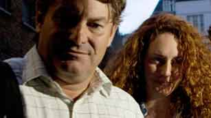 Ver v&iacute;deo  'Detienen de nuevo a Rebekah Brooks por el esc&aacute;ndalo de las escuchas'