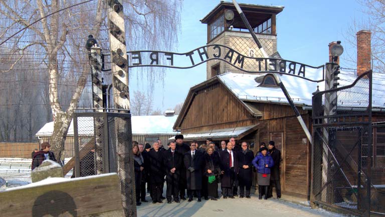 En Berlín, se conmemora el día de recuerdo a las víctimas del Holocausto