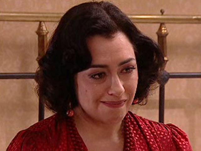 Amar - Diana mira hacia delante 