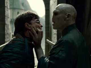 Ver v&iacute;deo  'D&iacute;as de cine: 'Harry Potter y las reliquias de la muerte (Parte 2)', de David Yates'