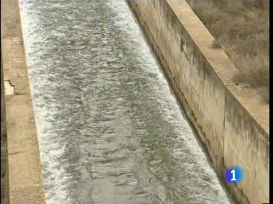 La dif�cil situaci�n provocada por la falta de agua en el parque de las Tablas de Daimiel est� empezando a aliviarse.