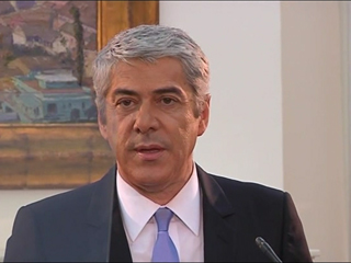 Ver v&iacute;deo  'La dimisi&oacute;n del primer ministro portugu&eacute;s abre un panorama incierto'