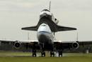 DISCOVERY SOBREVUELA WASHINGTON ANTES DE SU ATERRIZAJE FINAL