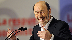 Ver v&iacute;deo  'Discurso &iacute;ntegro de Rubalcaba en el 38 Congreso: "No me van a quebrar"'