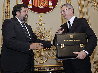 Ver vídeo  'Discurso de posesión de Alberto Ruiz-Gallardón como ministro de Justicia'