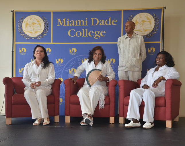 DISIDENTES BUSCAN EN MIAMI EL COMPROMISO DE LOS J&Oacute;VENES CON SANGRE CUBANA