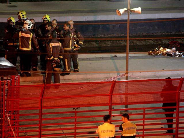 Doce personas mueren arrolladas por un tren Alaris en la estaci&oacute;n Platja de Castelldefels