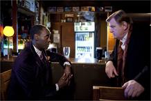Don Cheadle y Brendan Glesson, colegas a la fuerza, en 'El irland&eacute;s'.