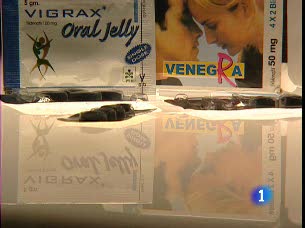 Ver v&iacute;deo  'En dos a&ntilde;os se ha multiplicado por siete el n&uacute;mero de medicamentos falsos decomisados en las fronteras europeas'