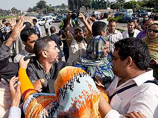 Ver v&iacute;deo  'Dos periodistas espa&ntilde;oles agredidos en Casablanca, Marruecos'