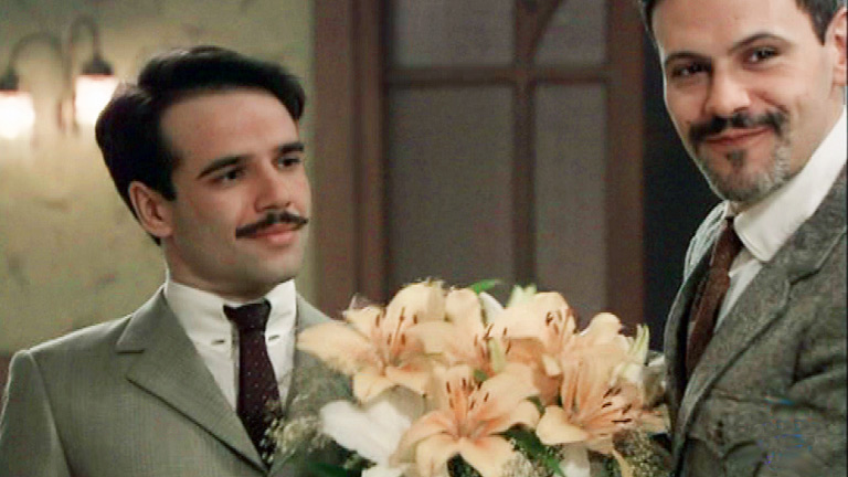 La Se&ntilde;ora - Dos pretendientes para Victoria