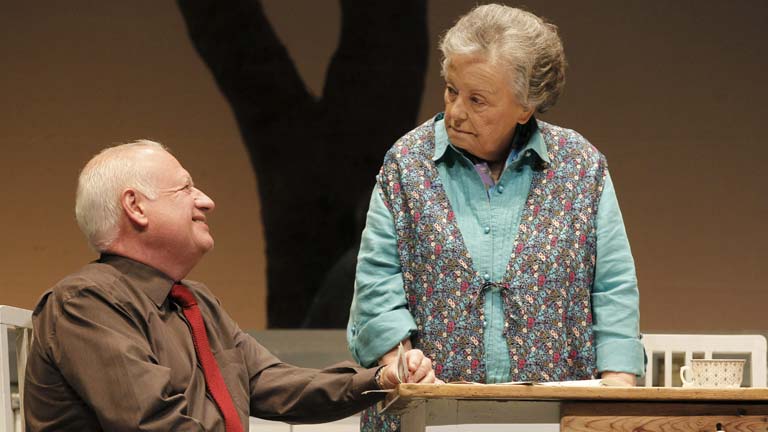 Juan Echanove y María Galiana comparten escenario en un teatro de Madrid