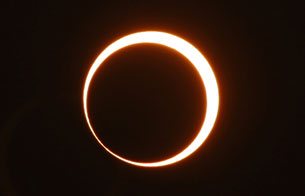 Ver v&iacute;deo  'El eclipse anular m&aacute;s largo del milenio'