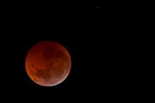 Eclipse lunar
