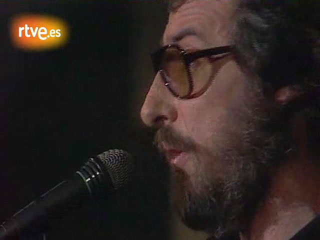 Chistes de Eugenio: "El hombre que llega a su casa a las cuatro de la ma&ntilde;ana" y "El eco"