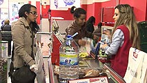 Ir al Video&nbsp;La econom&iacute;a espa&ntilde;ola cay&oacute; un 0,8% en el cuarto trimestre y un 1,4% en el conjunto de 2012