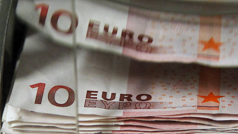 La econom&iacute;a espa&ntilde;ola dej&oacute; de crecer en el tercer trimestre del a&ntilde;o seg&uacute;n el Banco de Espa&ntilde;a