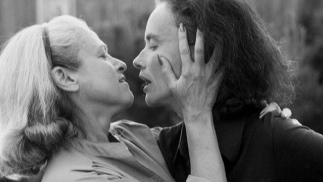 La Noche Tem&aacute;tica - Edie & Thea: Un largo compromiso