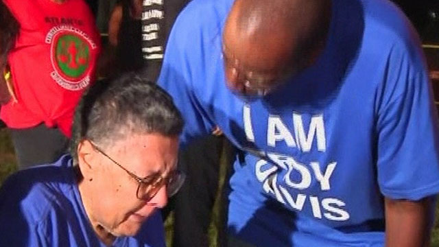 Estados Unidos ha estado paralizada esta noche durante cuatro horas pendientes de la ejecuci&oacute;n de Troy Davis