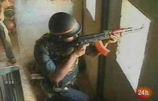 El Ej&eacute;rcito entra en los hoteles Taj Mahal y Oberoi