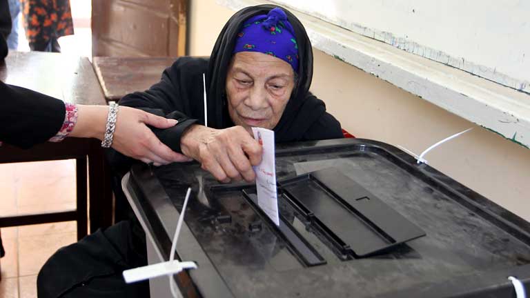 En Egipto hay quien vota por convicci&oacute;n y quien vota por temor