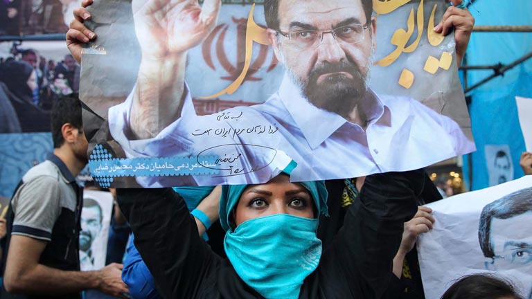 Irán elige presidente entre un solo candidato reformista y los más leales al Líder Supremo
