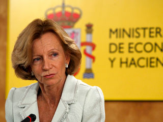 Ver v&iacute;deo  'Elena Salgado insiste en la transparencia de Espa&ntilde;a a la hora de pasar los test de solvencia'