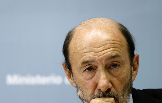 Rubalcaba: "Elizar&aacute;n fue elegido por 'Txeroki' para sustituir a Thierry en la c&uacute;pula pol&iacute;tica de ETA"