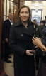 Elvira Fern&aacute;ndez, esposa de Mariano Rajoy, a su llegada al Congreso para presenciar el debate de investidura, que ha comenzado a mediod&iacute;a con el discurso del l&iacute;der del PP.