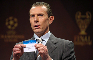 Ver v&iacute;deo  'Emilio Butrague&ntilde;o fue el encargado de escoger las bolas del sorteo.'