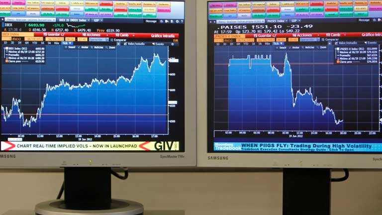 El Estado pagar&aacute; m&aacute;s del 5% por los 3.000 millones de euros de la emisi&oacute;n de deuda