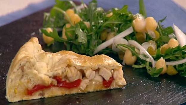 Empanada de frutos secos con garbanzos a la vinagreta