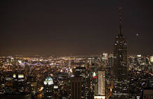 El 'Empire State' con las luces apagadas durante la 'Hora de la Tierra' en Nueva York El 'Empire State' con las luces apagadas durante la 'Hora de la Tierra' en Nueva York