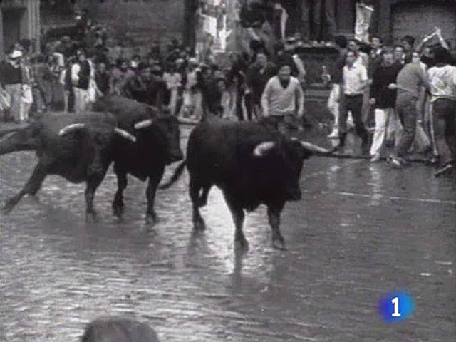 Los encierros en los a&ntilde;os 70, en blanco y negro