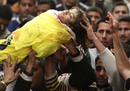 Entierro de Lama Hamdam, una ni&ntilde;a de cuatro a&ntilde;os que ha muerto en uno de los bombardeos que Israel mantiene sobre la Franja de Gaza desde el s&aacute;bado 27 de diciembre.
