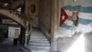 Entrada del edificio donde se encuentra uno de los paladares m&aacute;s conocidos de La Habana