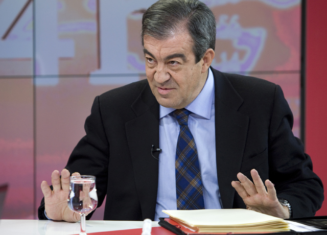 &Aacute;lvarez-Cascos no aclara si se presentar&aacute; como alternativa en Asturias