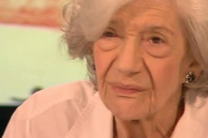 Ver v&iacute;deo  'La entrevista - Ana Mar&iacute;a Matute'