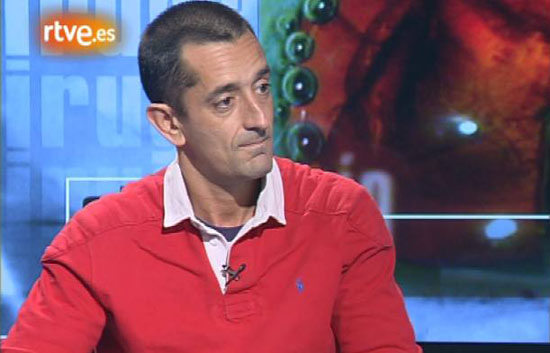 Entrevista al cirujano Pedro Cavadas en 'La2 Noticias' (2007)