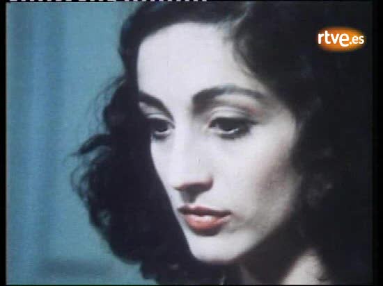 La plaza del diamante - Entrevista con Silvia Munt en la plaza del Diamante