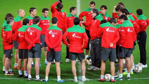 Ver v&iacute;deo  'Los equipos espa&ntilde;oles se conjuran para seguir en Europa League'