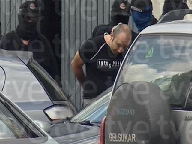 Ver v&iacute;deo  'La Ertzaintza ha detenido a Gurutz Aguirresarobe, considerado el asesino de Joseba Pagazaurtundua'