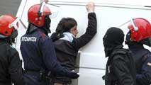 Ir al Video&nbsp;La Ertzaintza detiene a seis de los ocho miembros de Segi pese a la acampada en San Sebasti&aacute;n