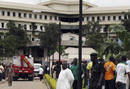 La escena de la explosi&oacute;n de una bomba que destruy&oacute; las oficinas de las Naciones Unidas en la capital nigeriana de Abuya